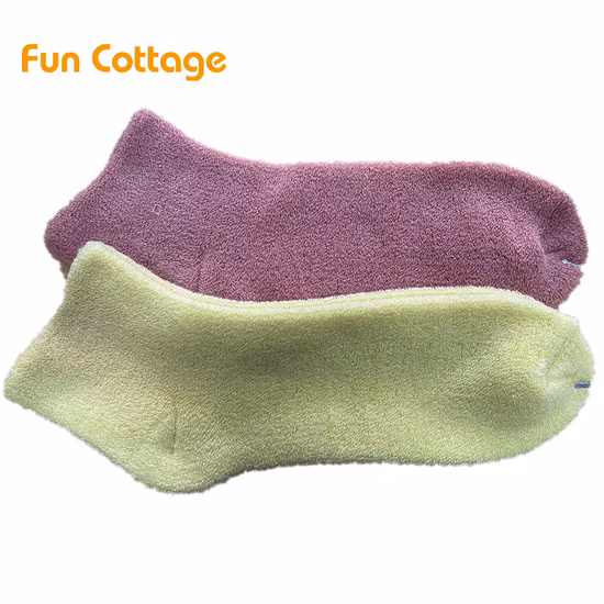 Los hombres de encargo del tobillo de los servicios aceptados visten el negocio negro del algodón de los calcetines